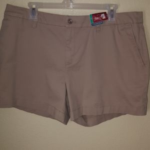 NWT Faded Glory woman's tan 5" Chino Shorts sz 16